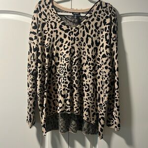 Jones New York Animal Print Sweater XL Black and Tan